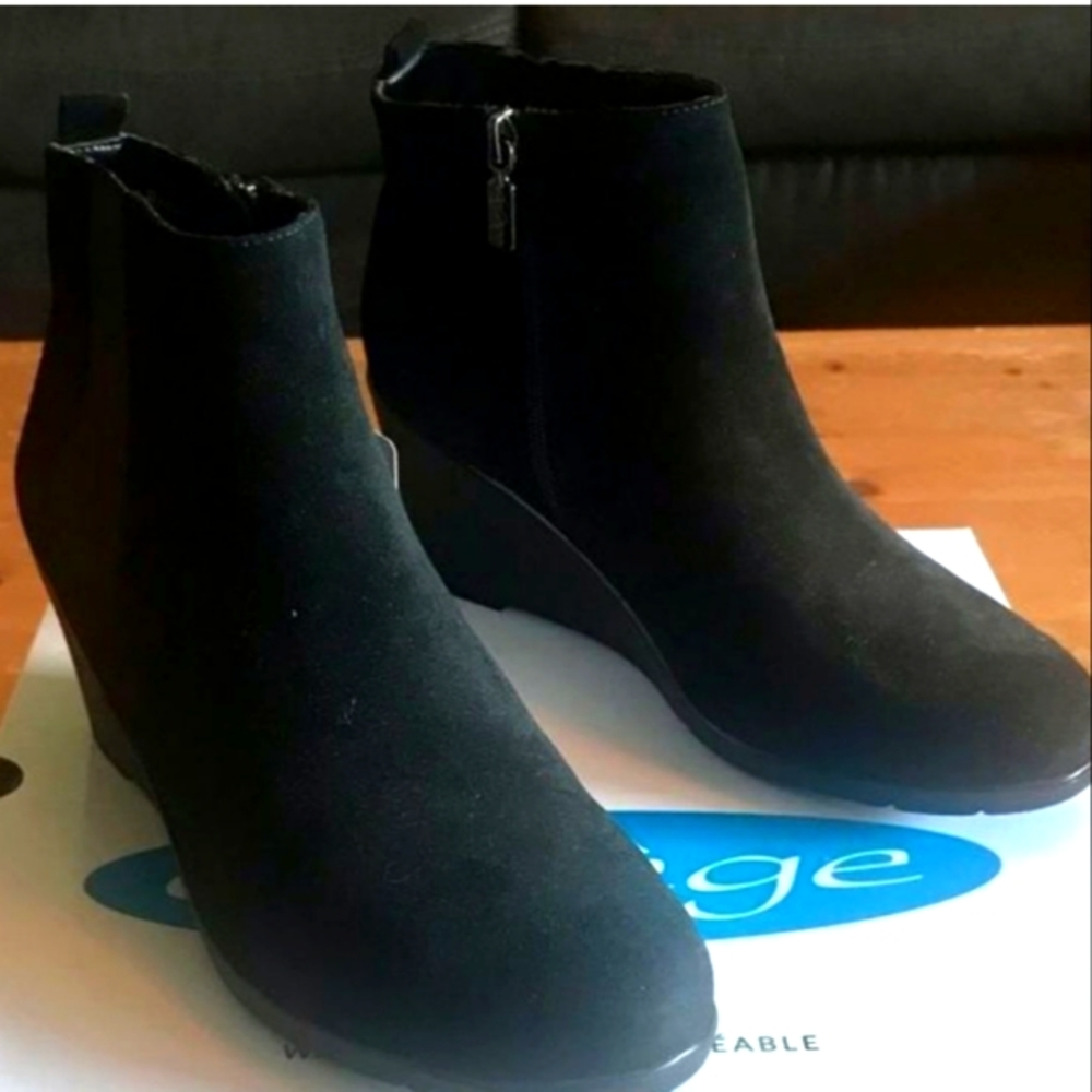 Aqua College Leila Waterproof Wedge Booties, Created for Macy's - Picture 2 of 5